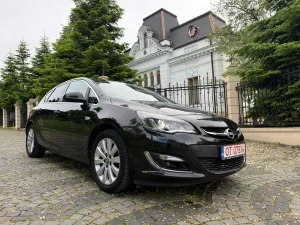 Opel Astra J [2009 - 2018] 1.7 CDTI DPF Exklusiv 2012