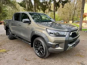 Toyota Hilux 4x4 Double Cab MHEV Autm. Invincible 2026
