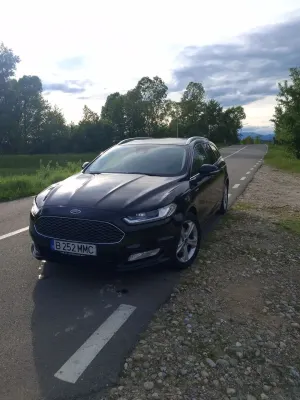 Ford Mondeo IV [2014 - Prezent] 2.0 TDCi Bi-Turbo PowerShift-Aut. Vignale 2018
