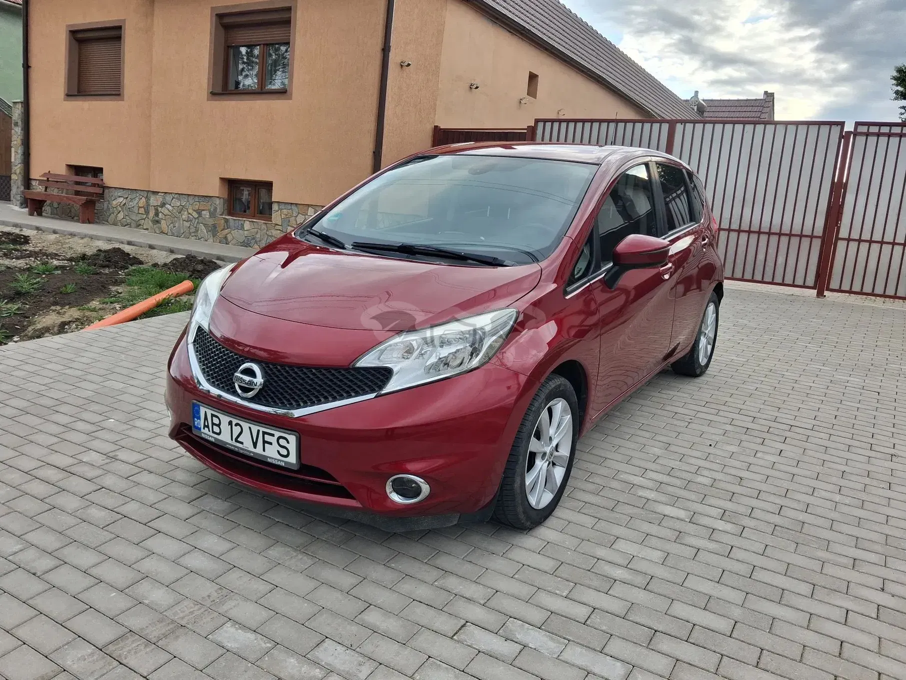 Nissan Note II [2012 - Prezent] 1.2 DIG-S tekna 2015