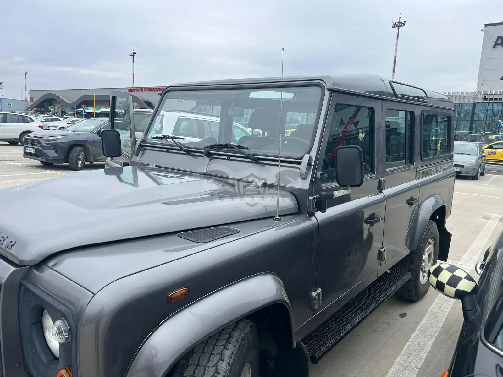 Land Rover Defender 110 2.4I SE 2009