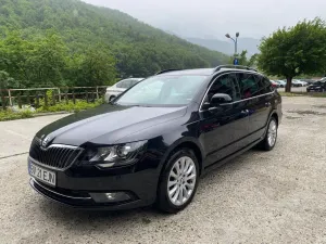 Skoda Superb II [2008 - 2015] 2.0 TDI DSG Exclusive 2014