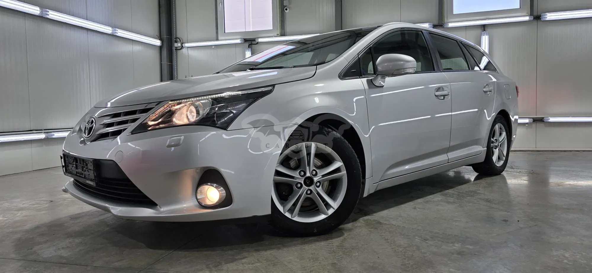 Toyota Avensis III [2009 - 2018] 2.0 D-4D 2012