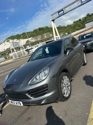 Porsche Cayenne Tiptronic S 2012