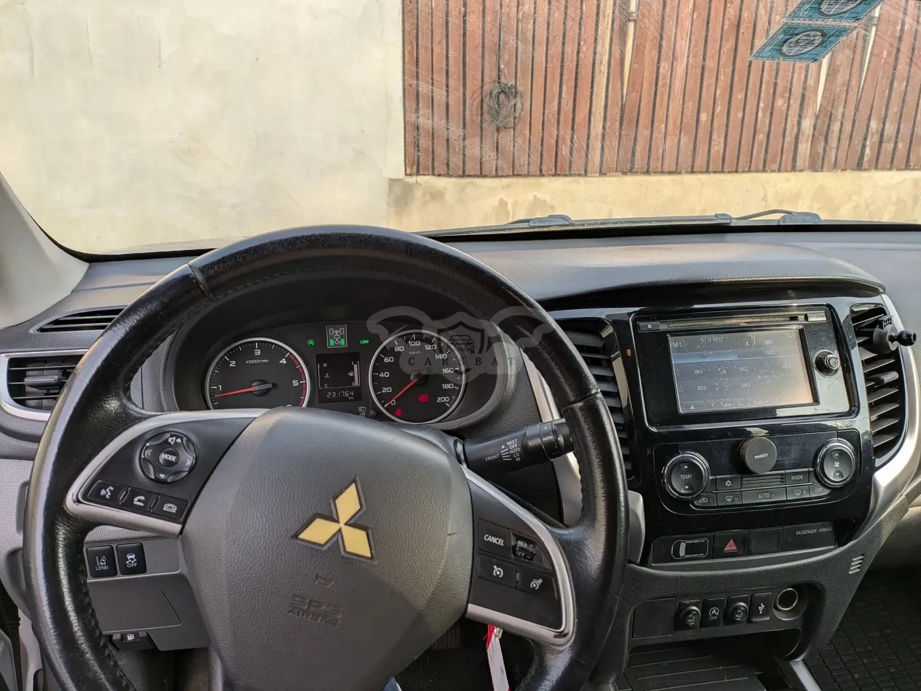Mitsubishi L200 2016