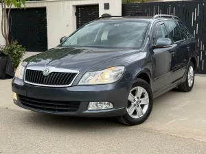 Skoda Octavia II [2004 - 2013] 1.6 TDI DPF IMPULS EDITION 2010
