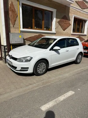 Volkswagen Golf VII [2012 - 2020] 1.6 TDI BlueMotion Technology Trendline 2014