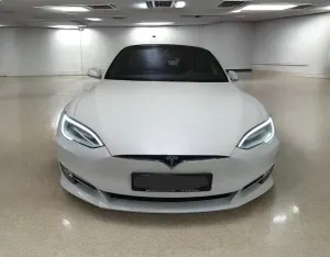 Tesla Model S 2017