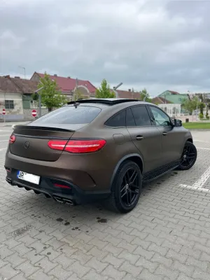 Mercedes-Benz GLE 2016