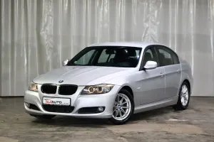 BMW 3 Series E90/E91/E92/E93 [2005 - 2013] 320d 2011