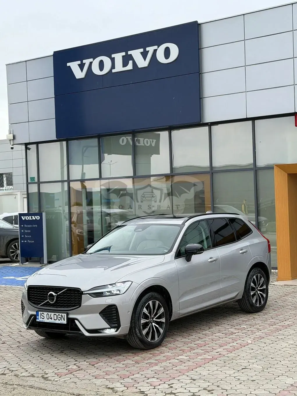 Volvo XC60 B5 AT AWD MHEV Ultra Dark 2024