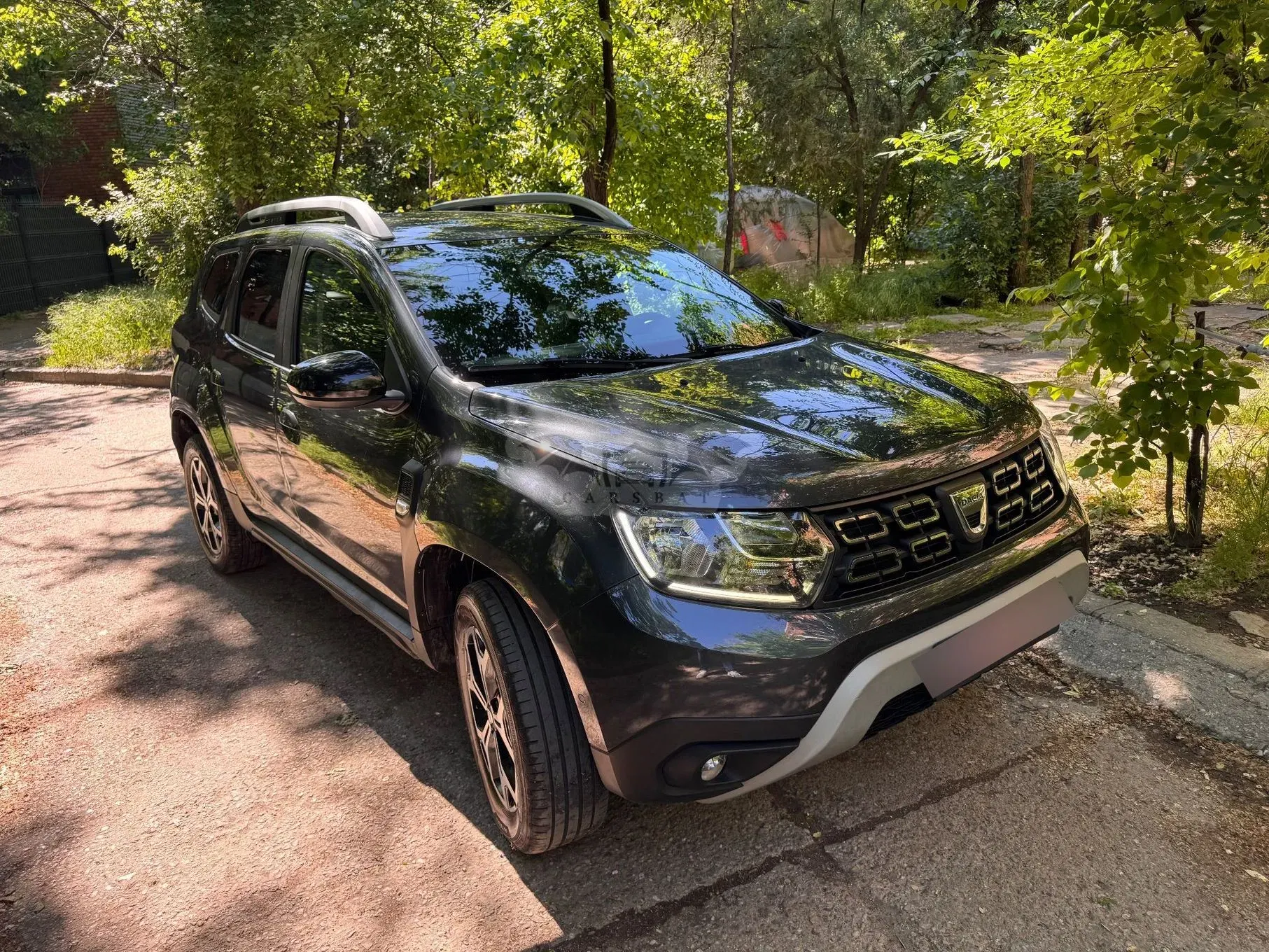 Dacia Duster II [2018 - Prezent] 1.6 SCe Prestige jante 17" 2018