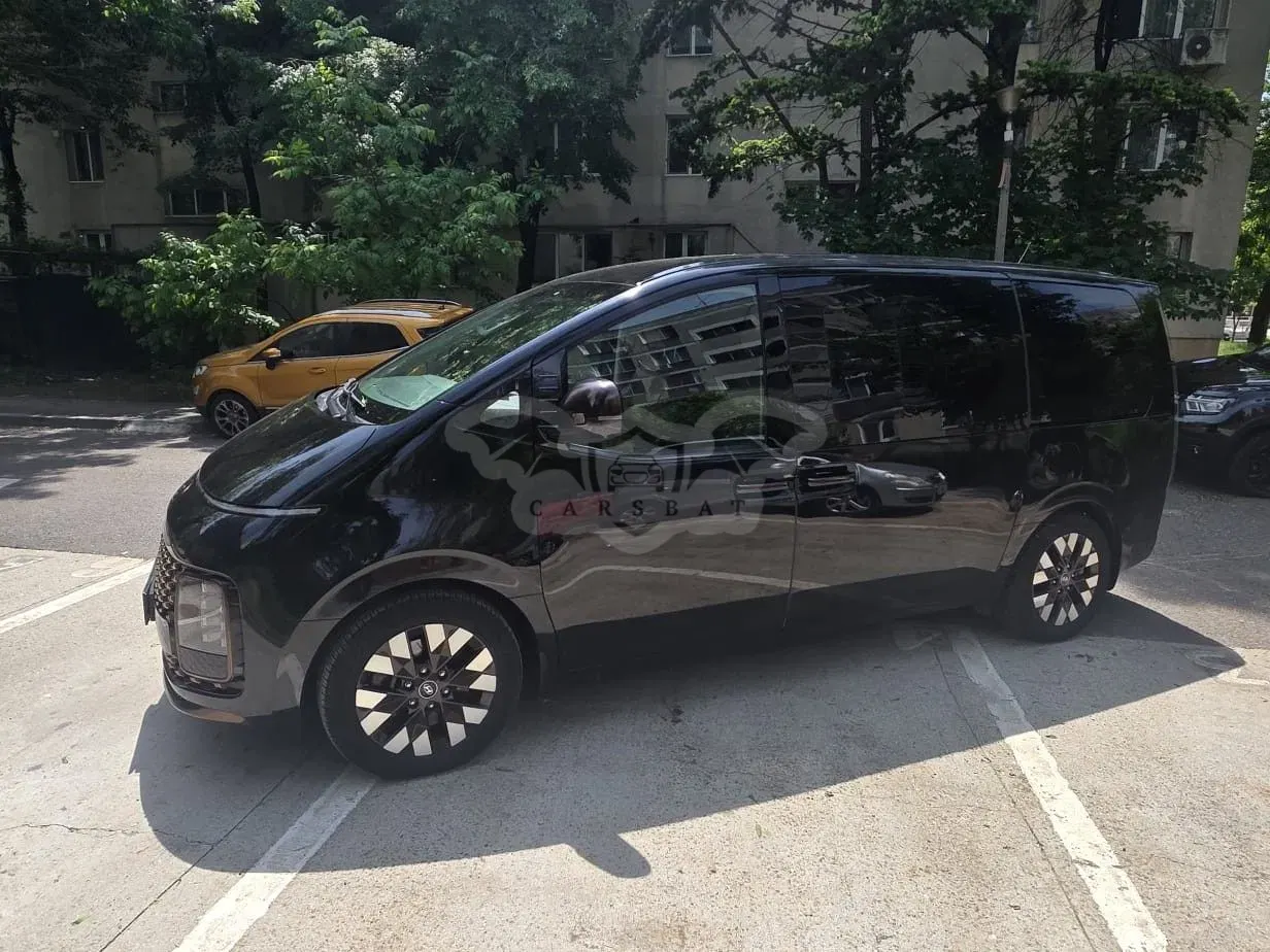 Hyundai Staria 2.2 CRDi Allrad Signature 2022
