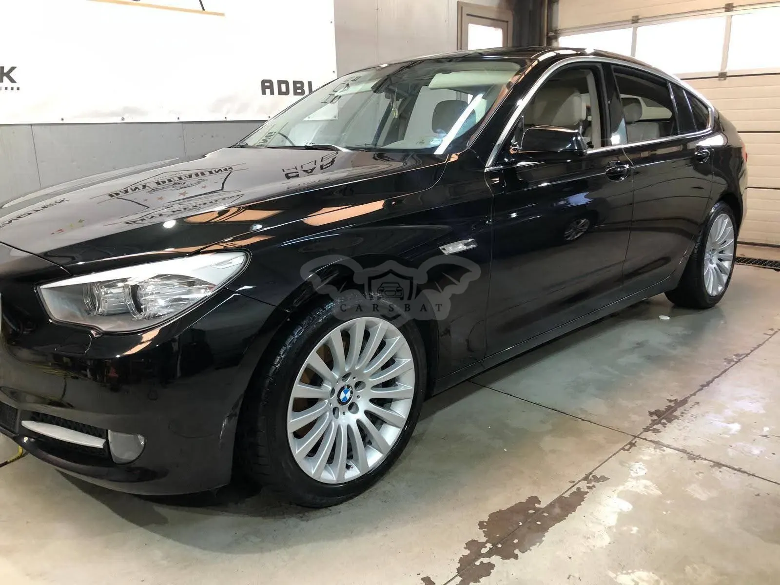 BMW 5 Series F10/F11/F07 [2010 - 2017] 530d 2009