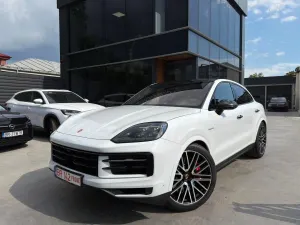 Porsche Cayenne S E-Hybrid Tiptronic S Black Edition 2025