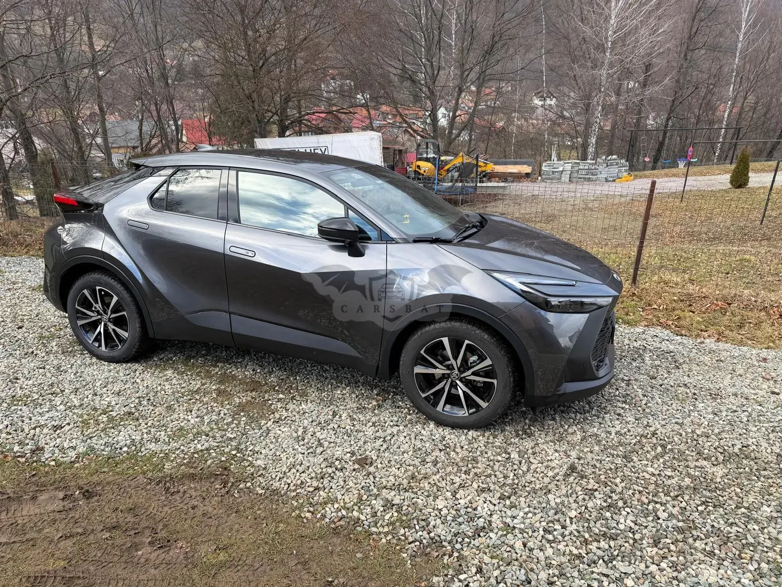 Toyota C-HR 1.8 HEV 140 CP 4x2 CVT Dynamic 2025