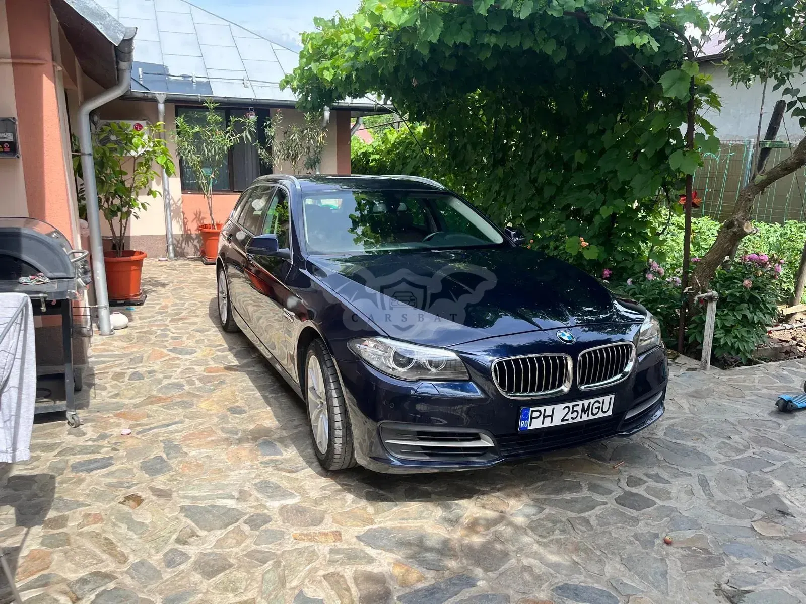 BMW 5 Series F10/F11/F07 [2010 - 2017] 520i Aut. Luxury Line 2015