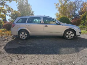Opel Astra J [2009 - 2018] 2012