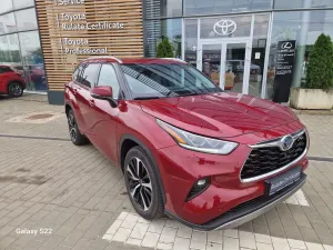 Toyota Highlander 2.5 L Dynamic Force 248CP Luxury Pearly 2022