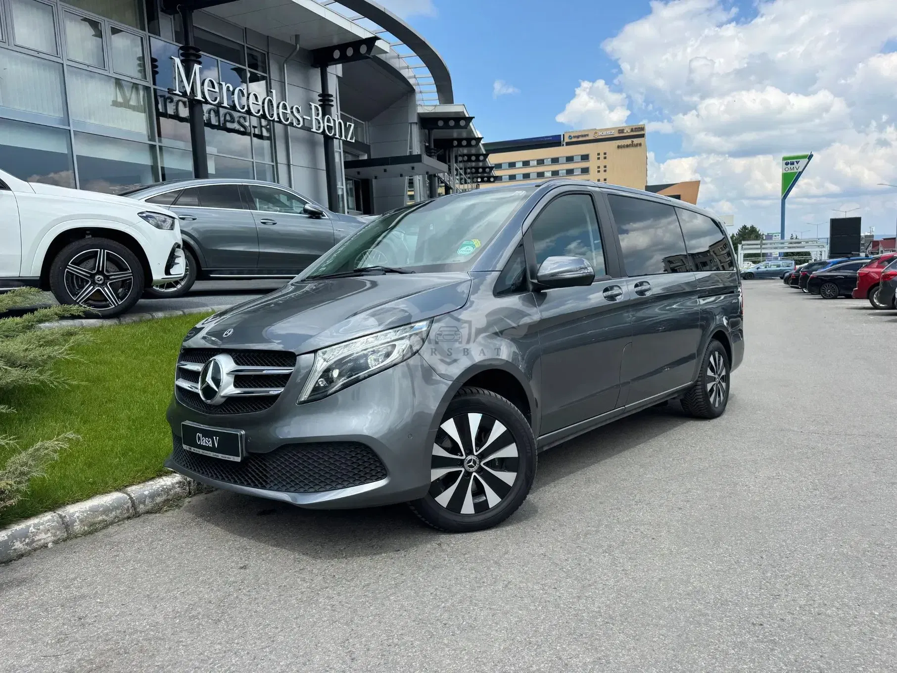 Mercedes-Benz V 300 d Lang 4Matic 9G-TRONIC Avantgarde 2022