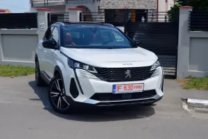 Peugeot 3008 PHEV 300 EAT8 4X4 GT 2021