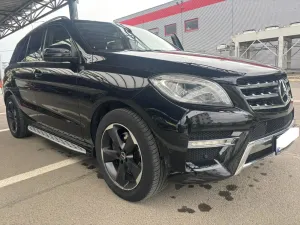 Mercedes-Benz ML 2013