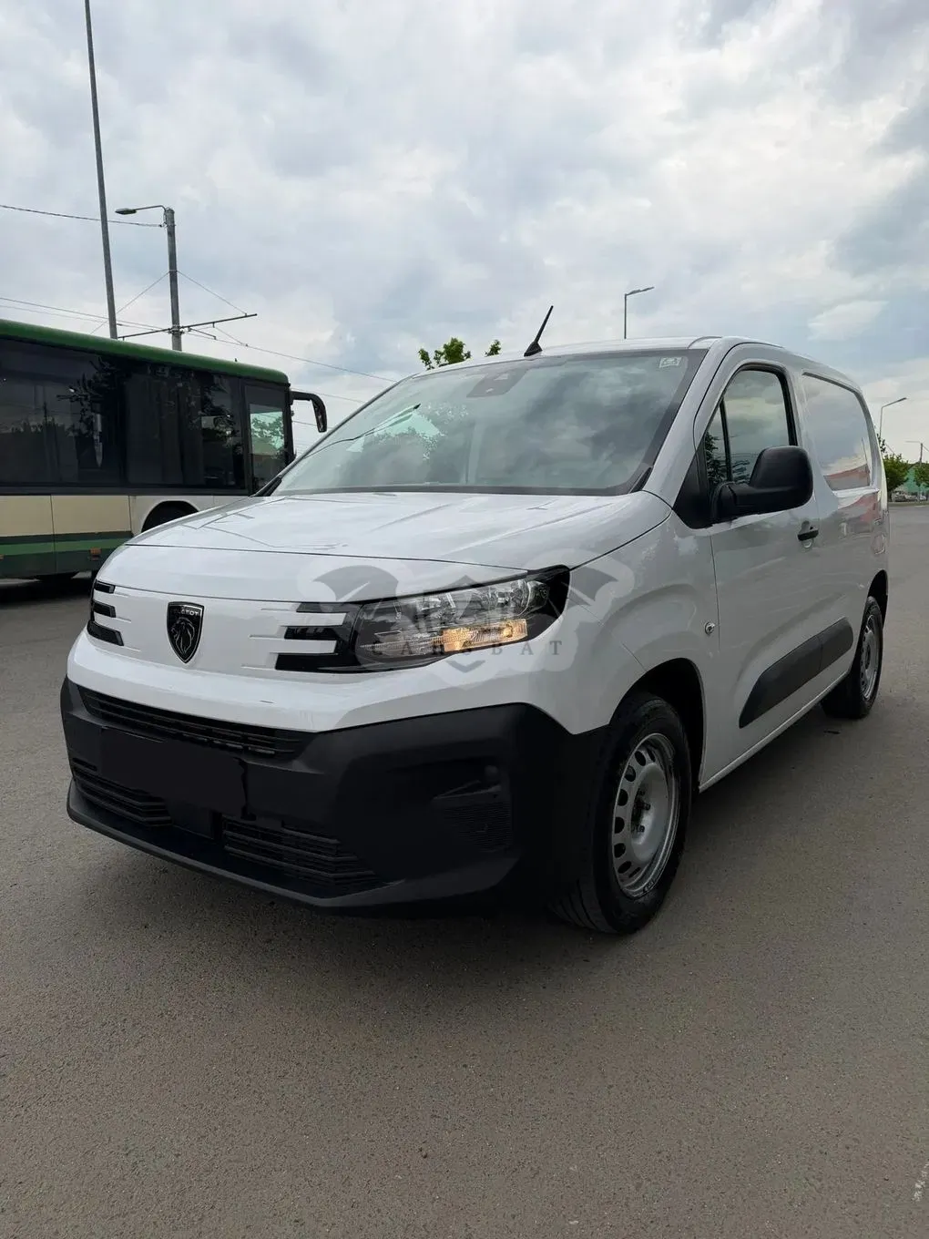 Peugeot Partner 2024