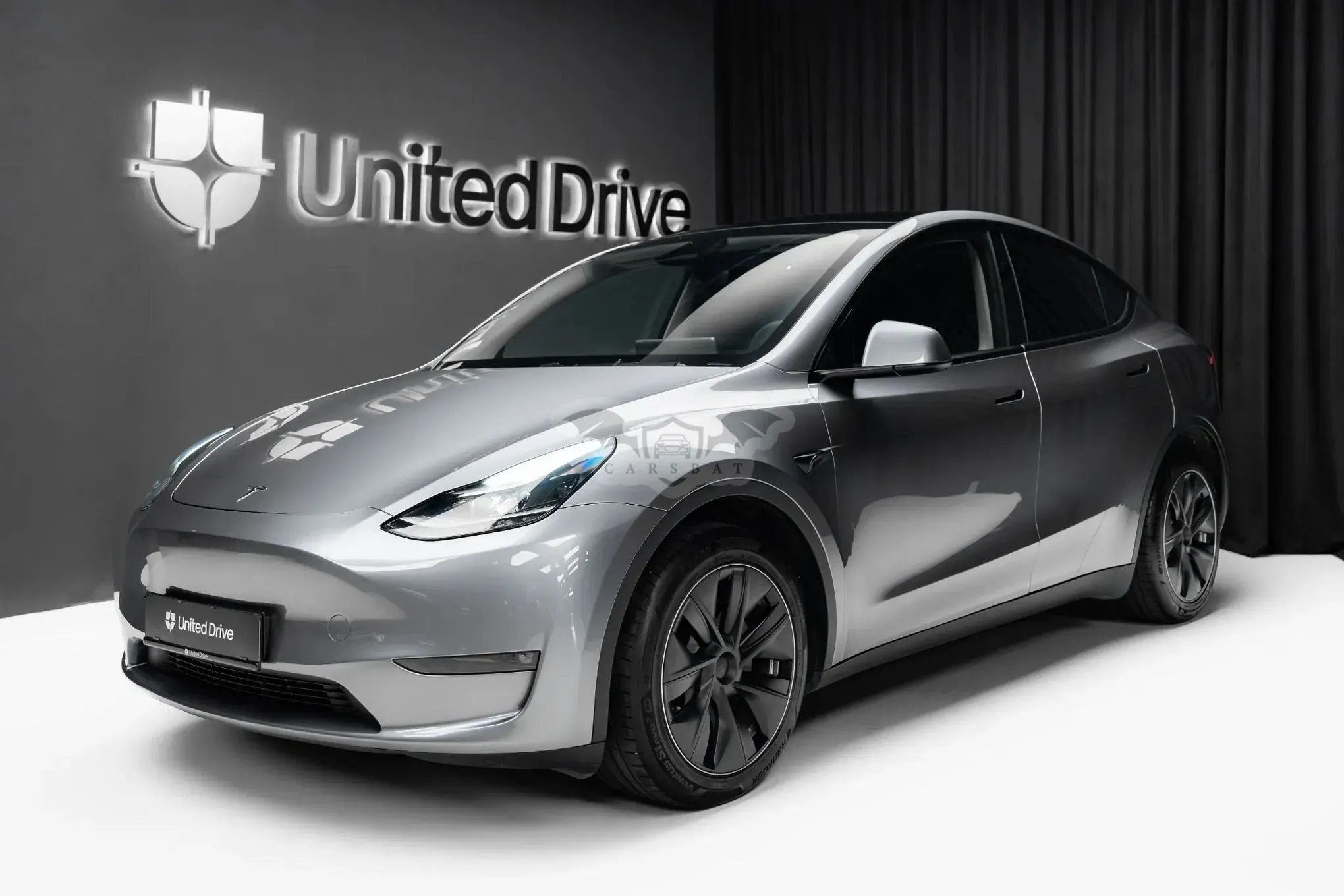 Tesla Model Y Long Range AWD 2024