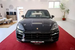 Porsche Cayenne Black Edition 2024