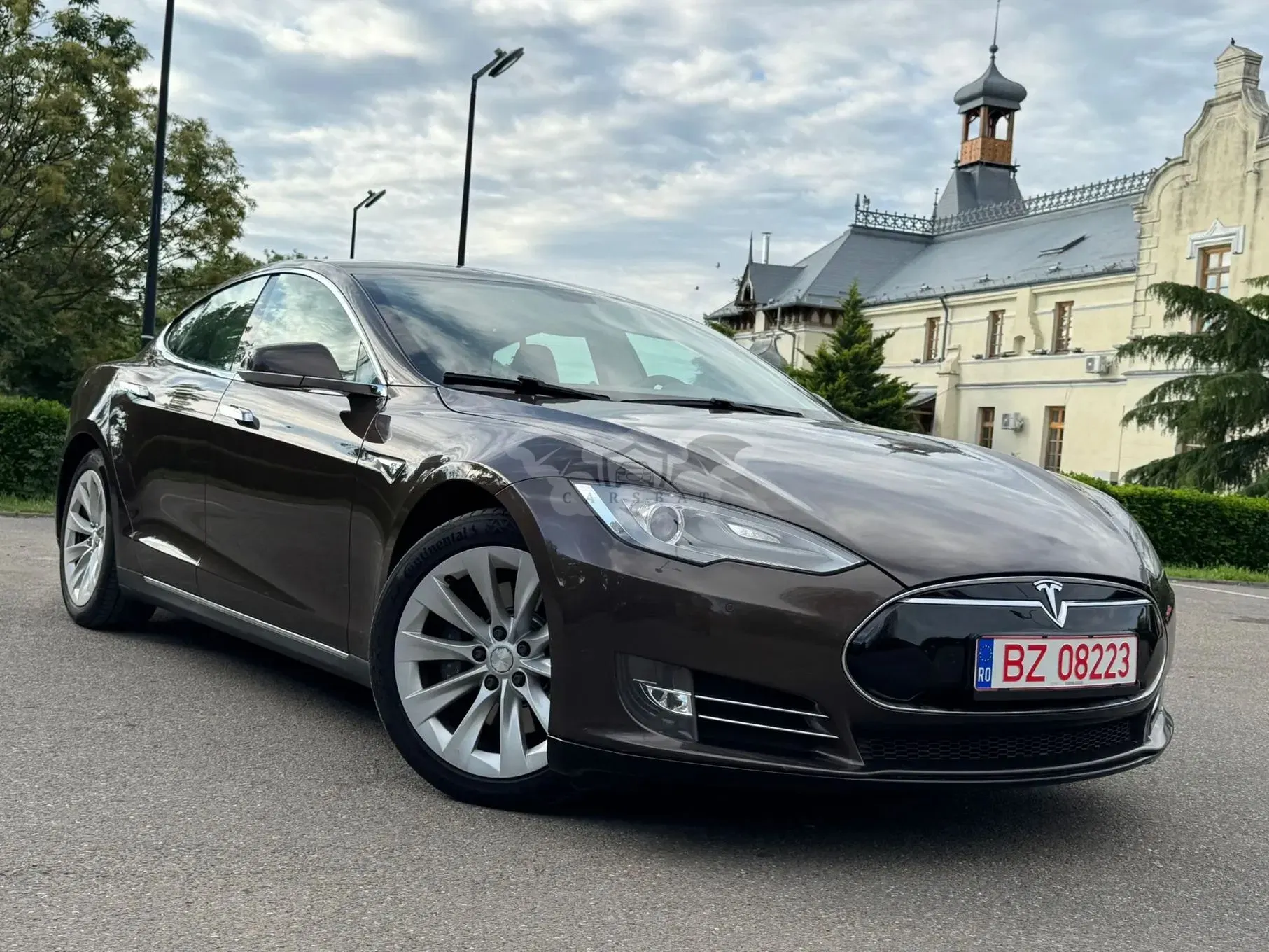 Tesla Model S 85 2014