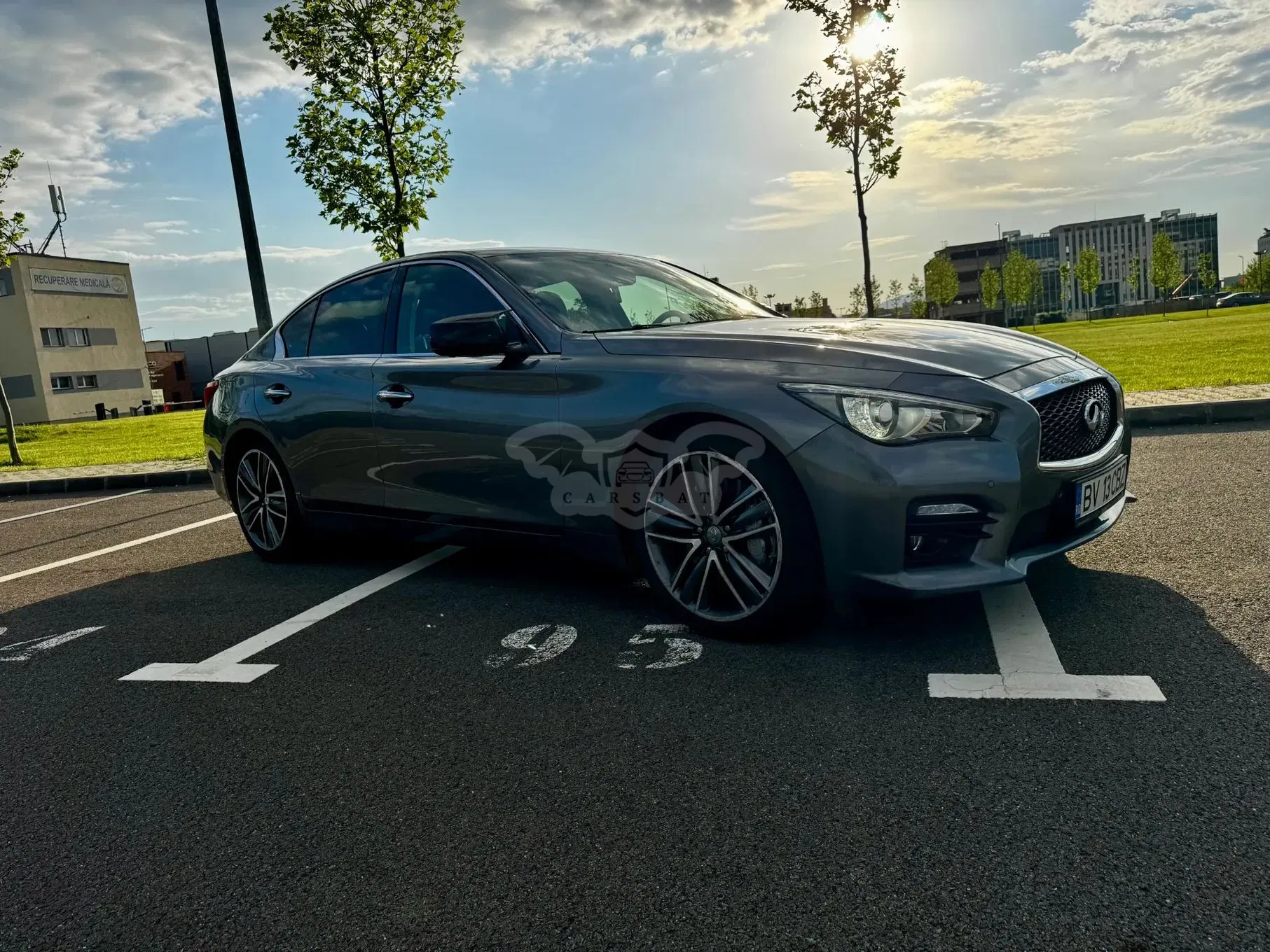 Infiniti Q50 2016