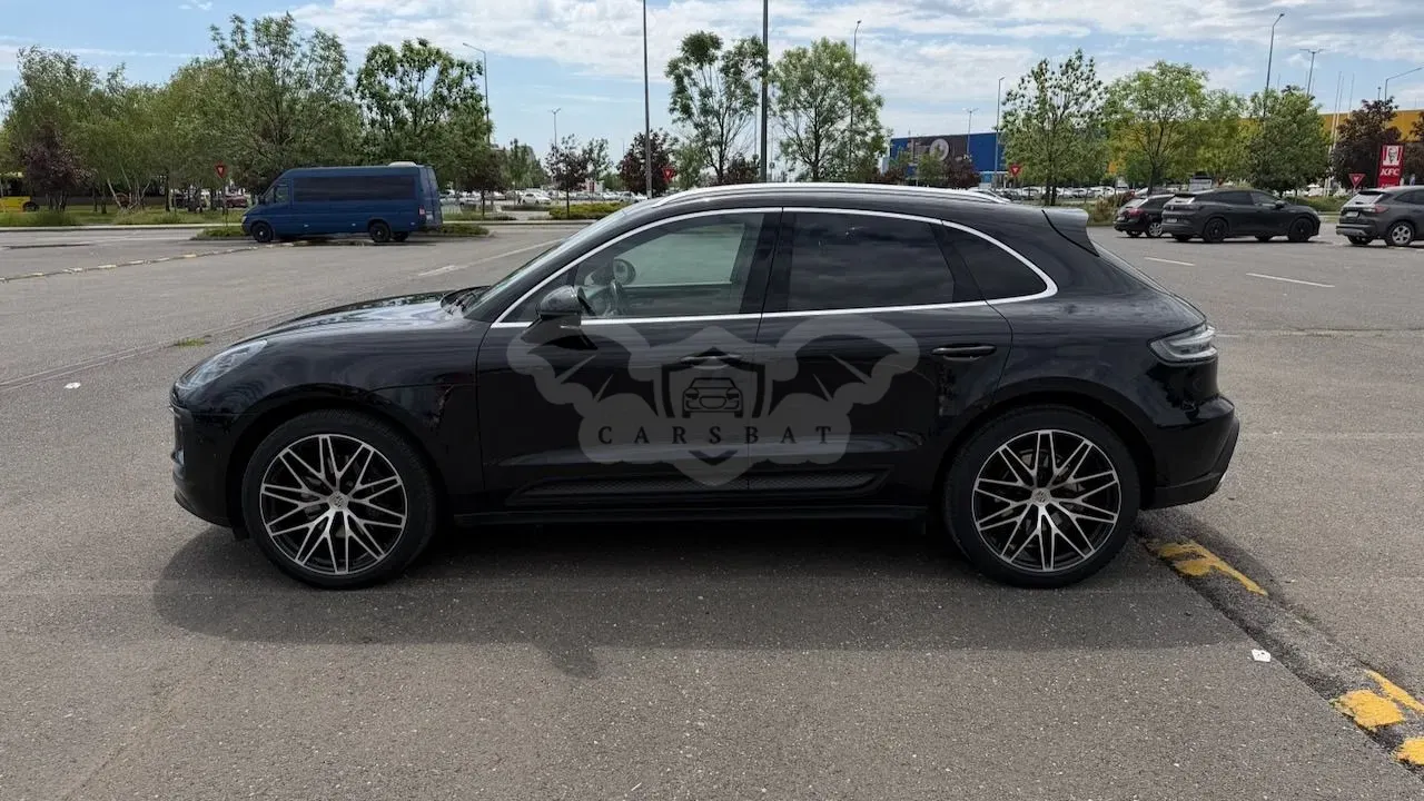 Porsche Macan Standard 2022
