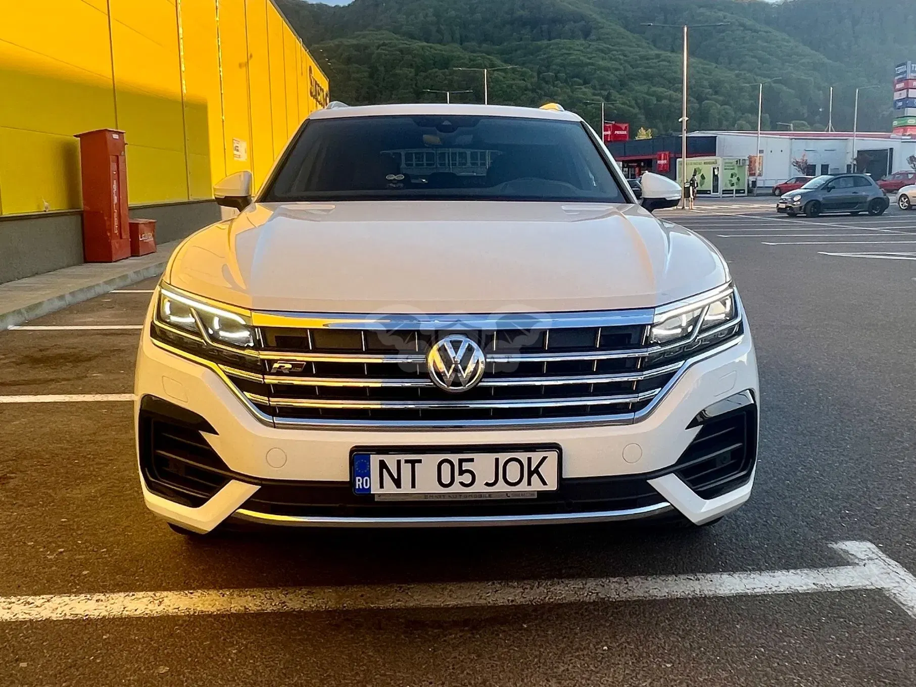 Volkswagen Touareg III [2018 - Prezent] V6 TDI R-Style 2019