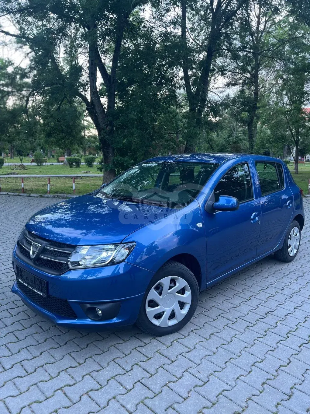 Dacia Sandero II [2012 - 2020] TCe 90 Laureate 2013