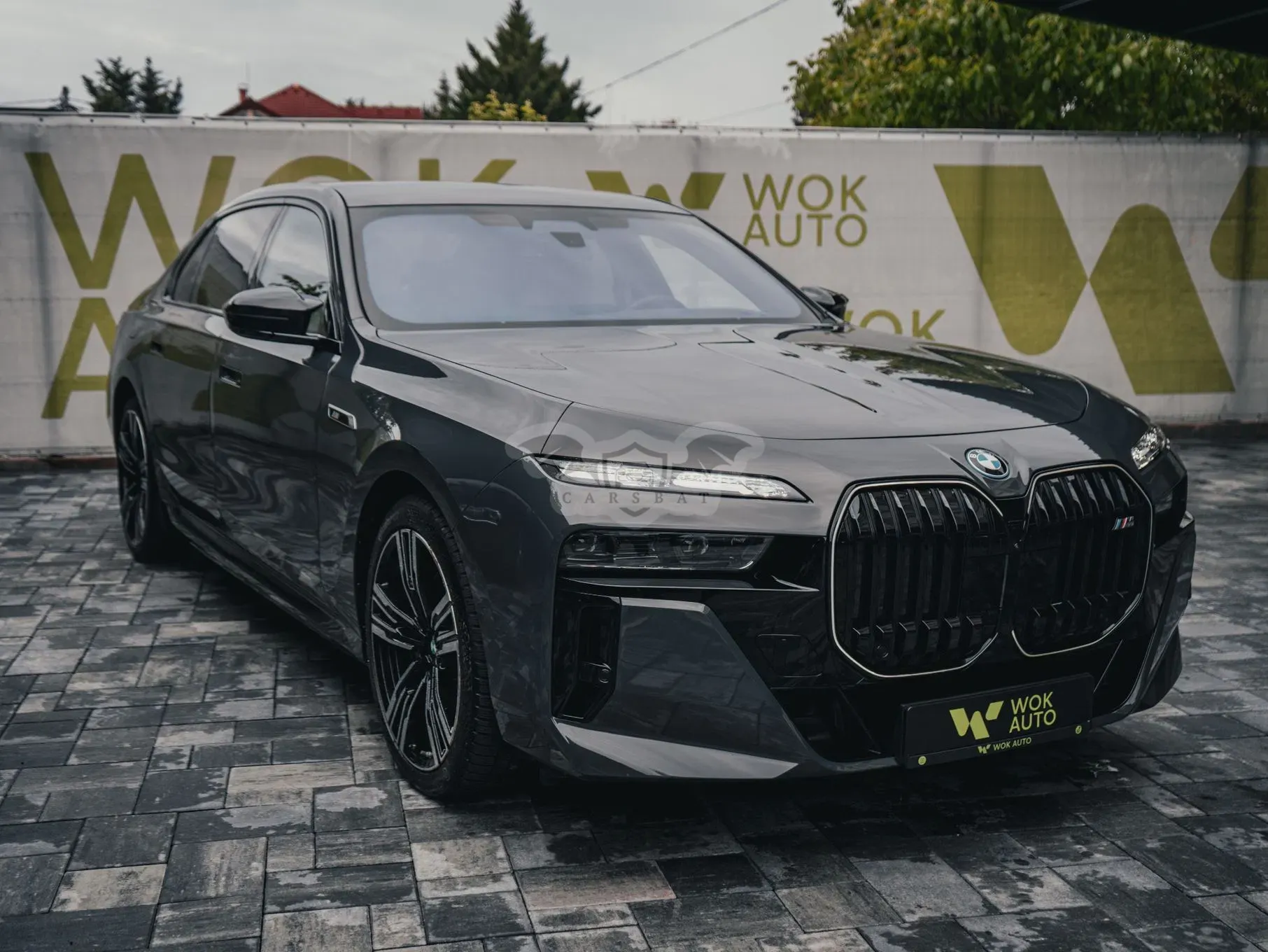 BMW 7 Series M760e xDrive AT PHEV 2024