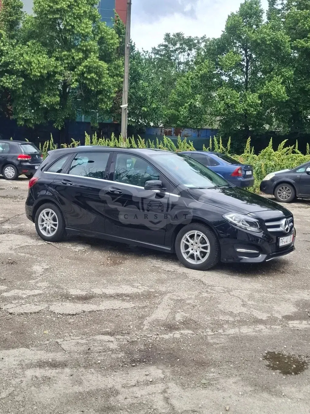 Mercedes-Benz EQB 2015