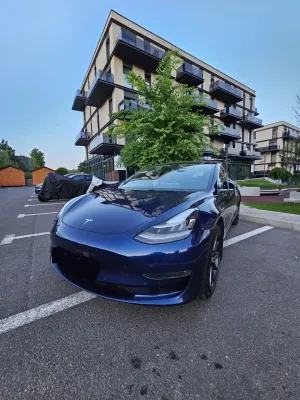Tesla Model 3 Langstreckenbatterie Allradantrieb Dual Motor 2019