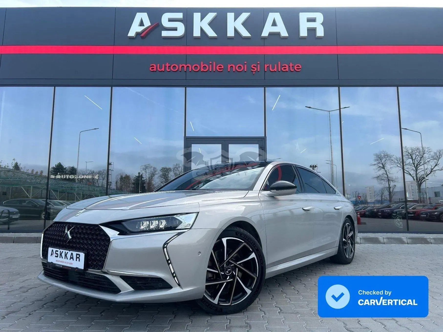 DS DS9 1.6 PHeV EAT8 Rivoli + 2021