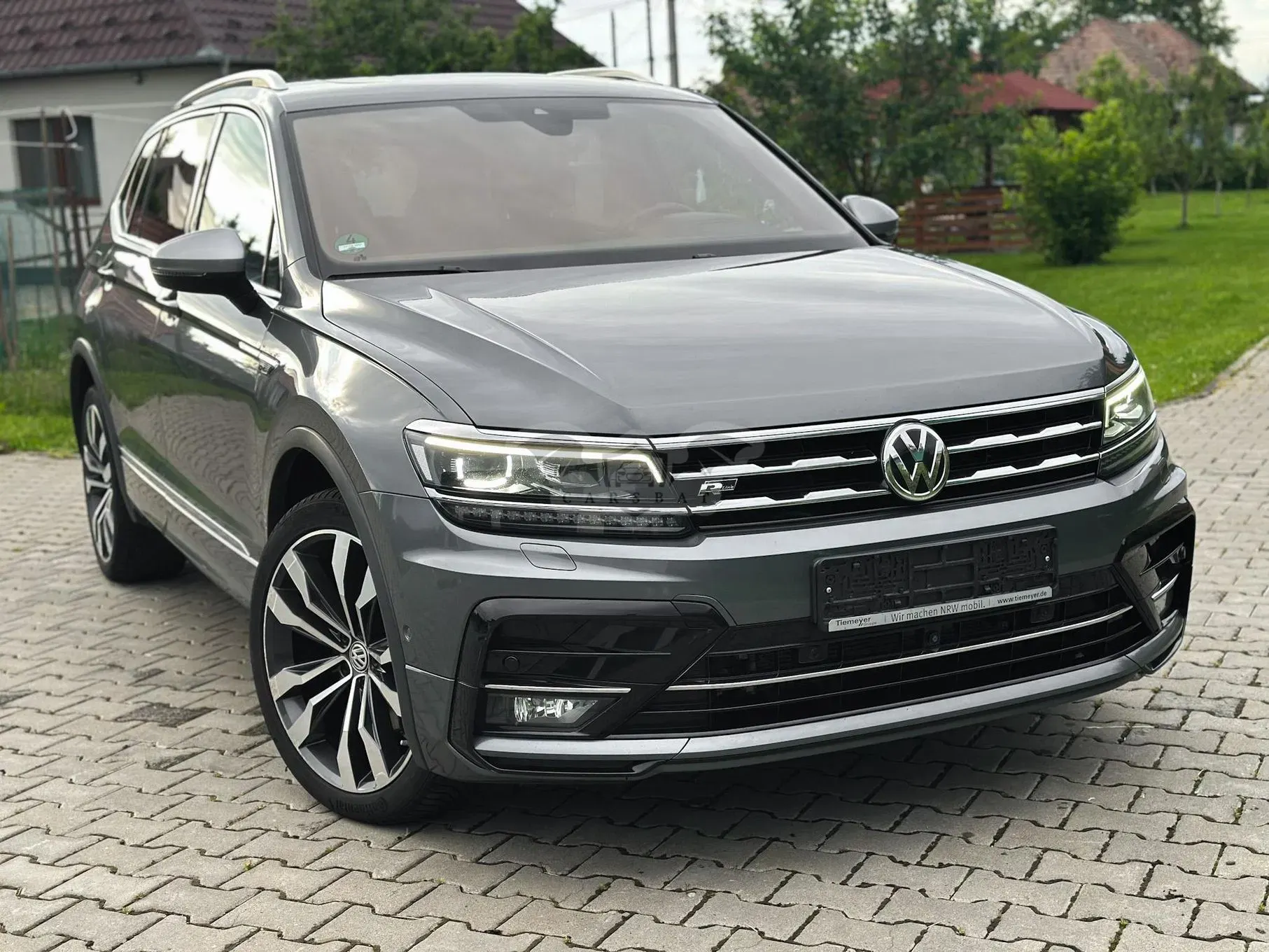 Volkswagen Tiguan II [2016 - Prezent] 2.0 TDI 4Mot DSG Highline 2019