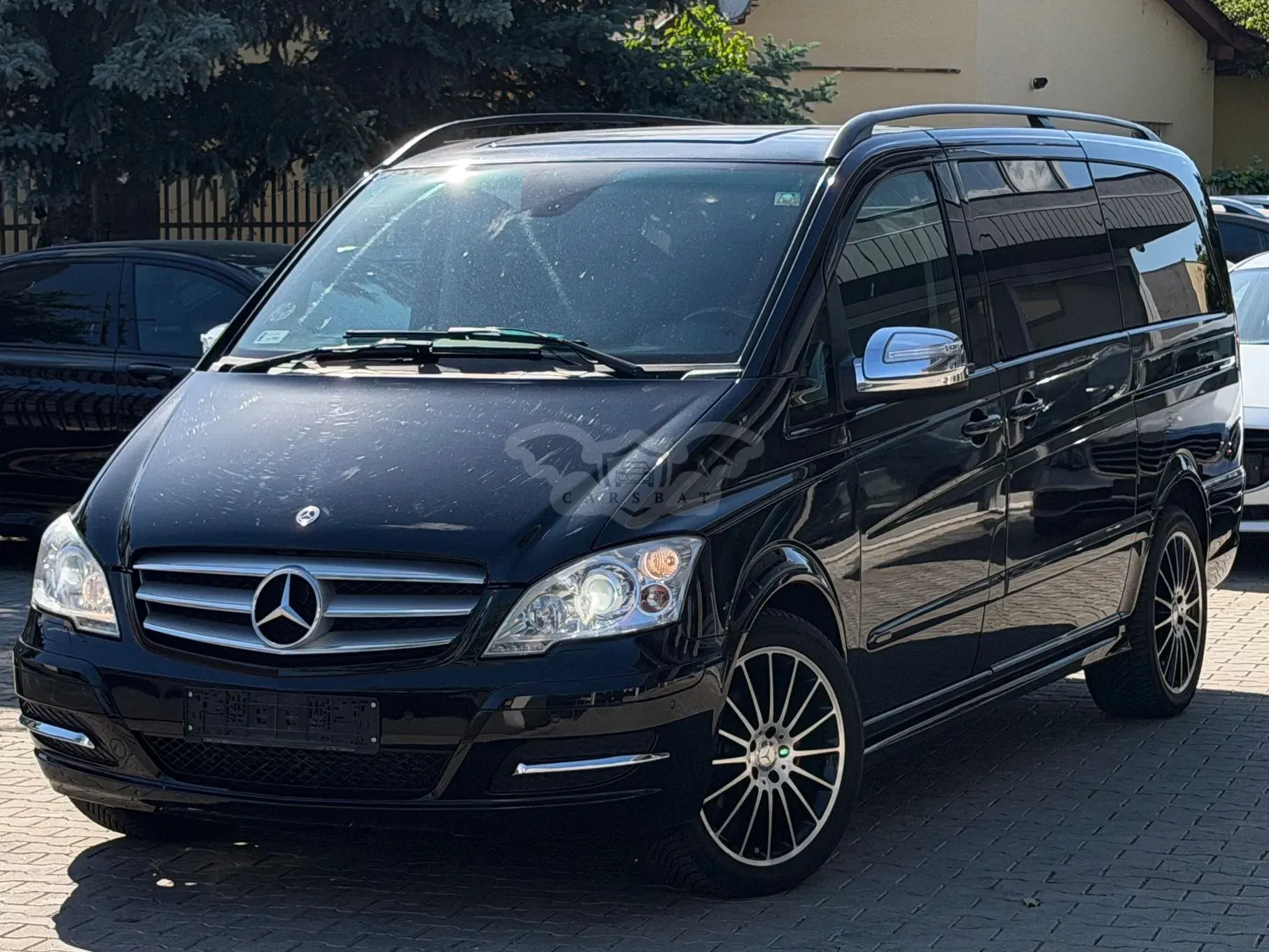 Mercedes-Benz Viano 3.0 CDI DPF lang Automatik Avantgarde 2012