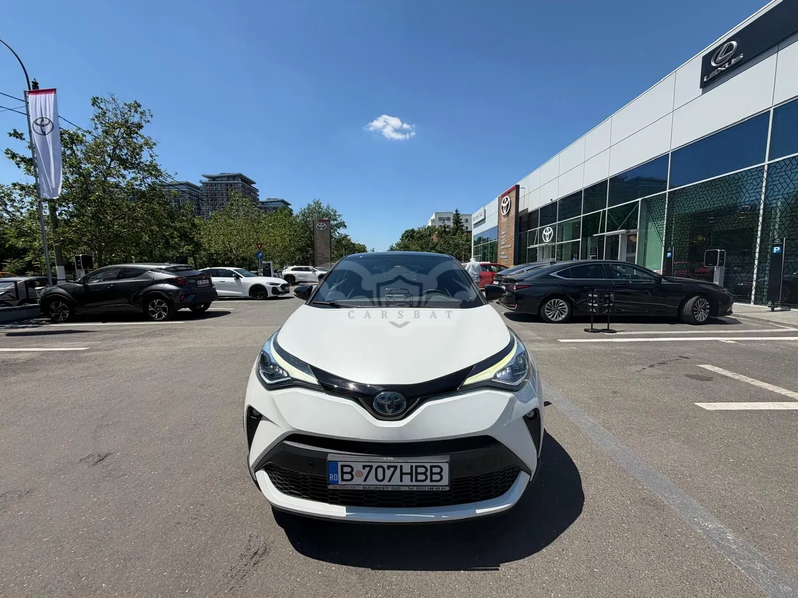 Toyota C-HR 2.0 HSD 184 CP 4x2 CVT Classy Bi-Tone 2021