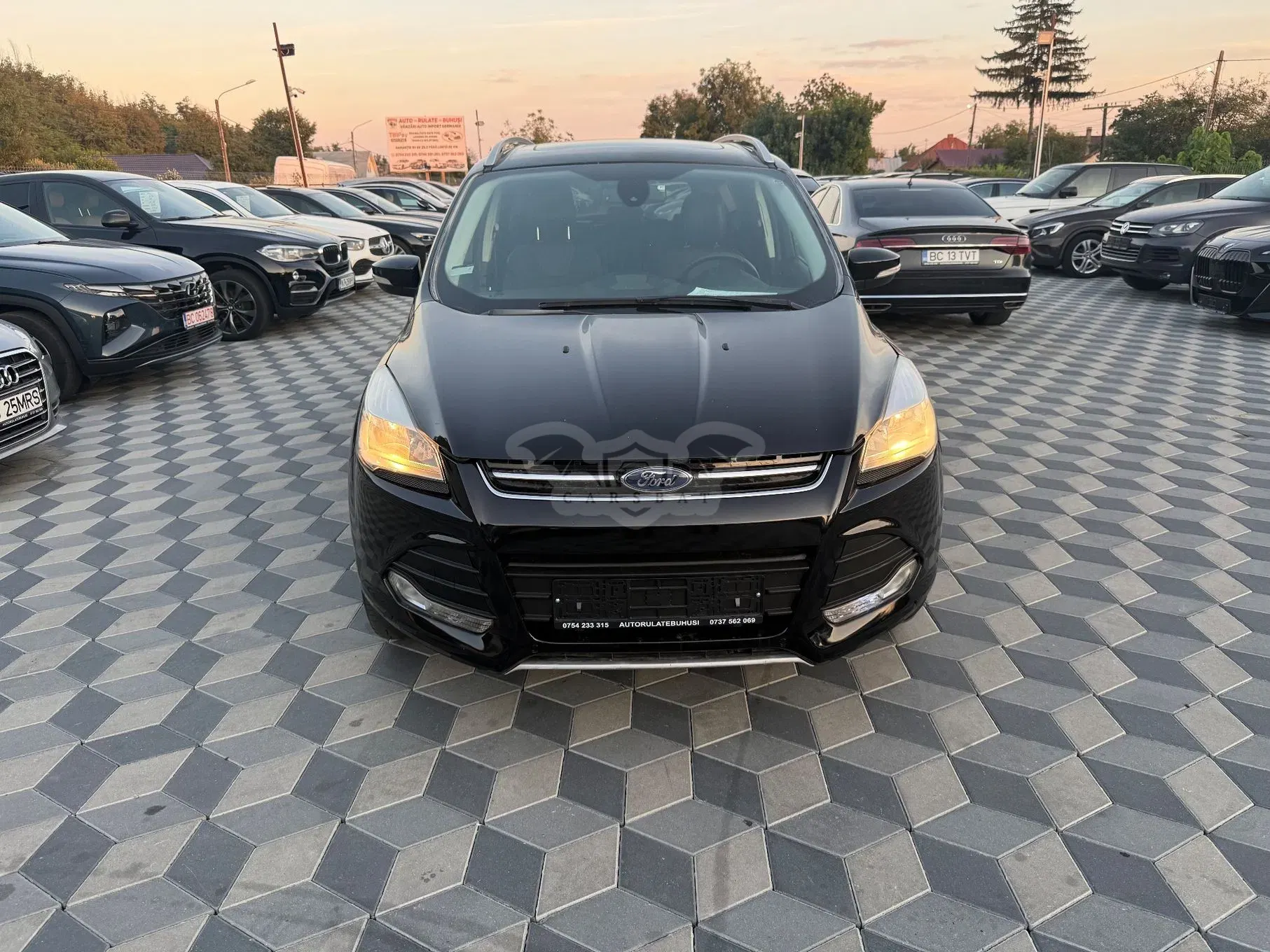 Ford Kuga II [2012 - 2019] 2.0 TDCi Powershift 4WD Titanium 2013