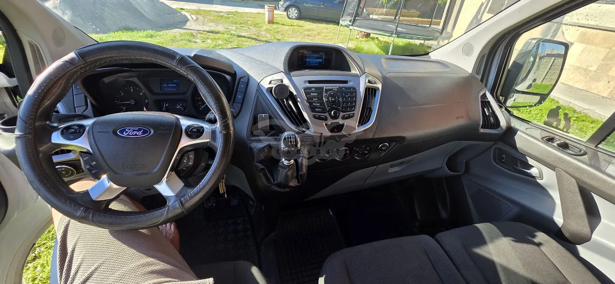 Ford Transit Custom LWB Combi Van Trend 2015