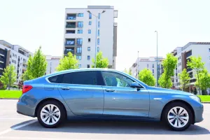 BMW 5 Series F10/F11/F07 [2010 - 2017] 520d 2012