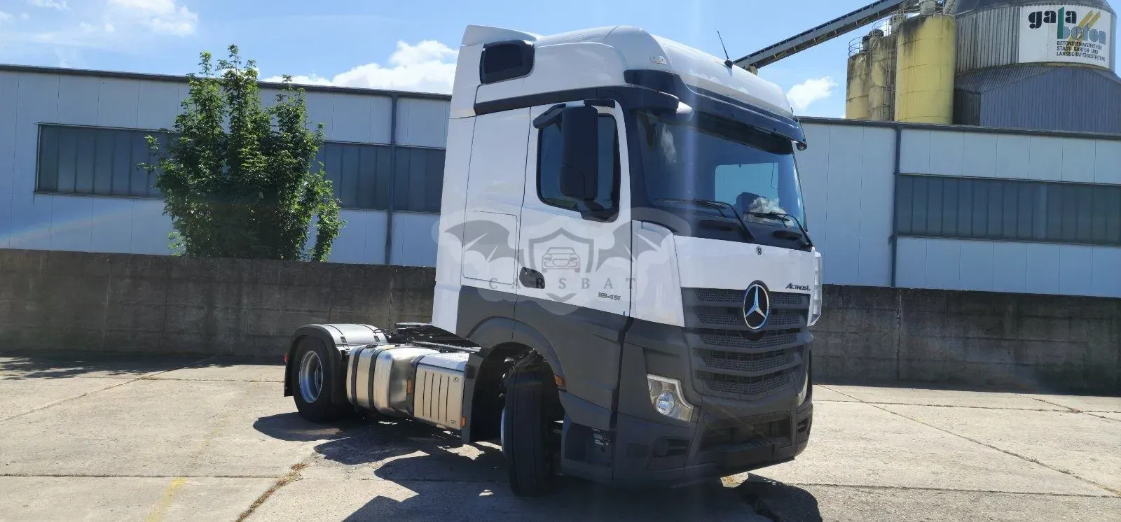 Mercedes-Benz Actros 2025