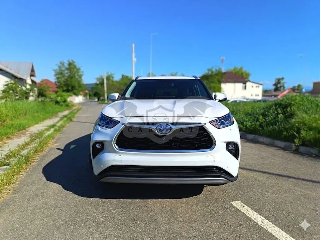 Toyota Highlander III [2020 - Prezent] 2.5 L Dynamic Force 248CP Luxury Pearly 2024