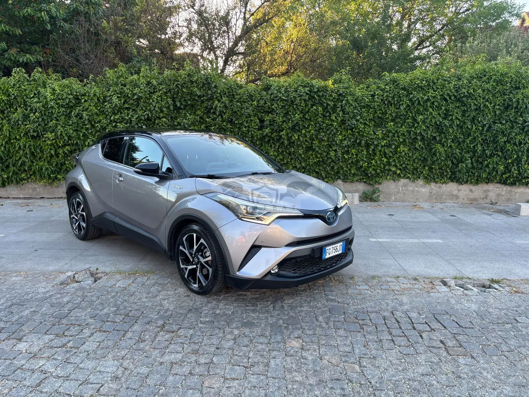 Toyota C-HR 1.8 HSD 4x2 CVT C-lassy LED 2017