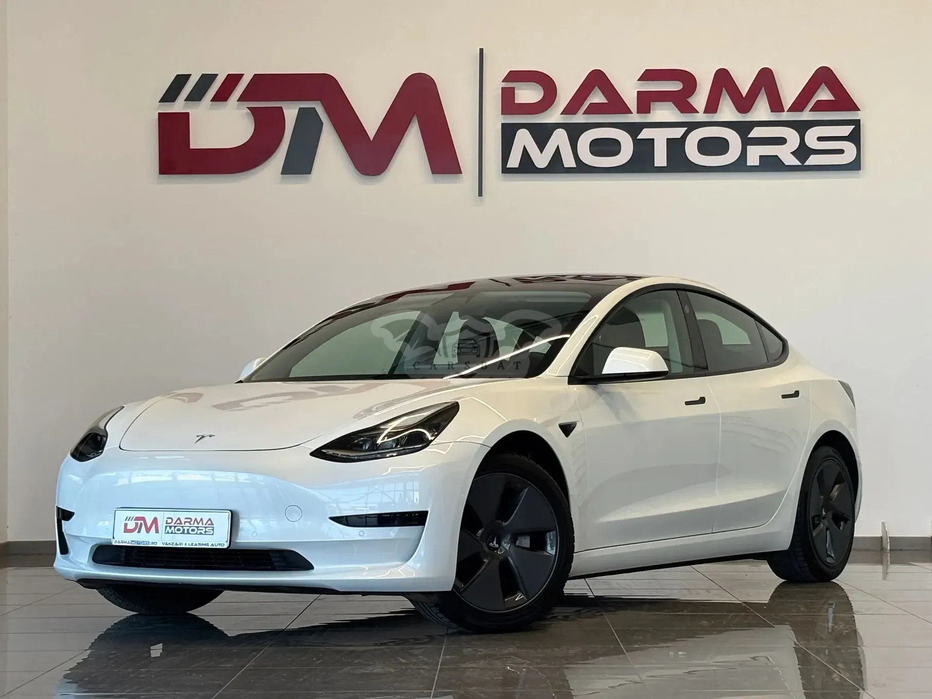 Tesla Model 3 Standard Reichweite Plus Hinterradantrieb 2021