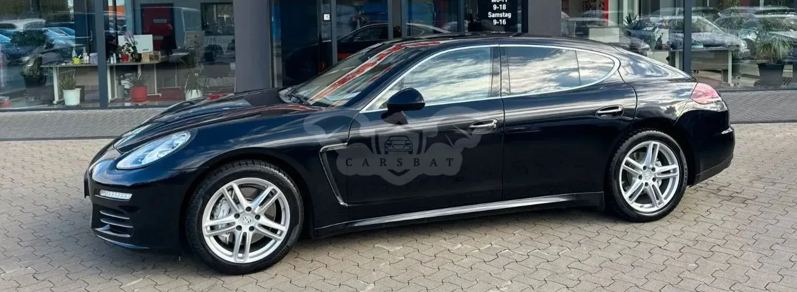 Porsche Panamera 4S PDK 2011