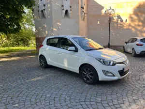 Hyundai i20 I [2009 - 2014] 2013